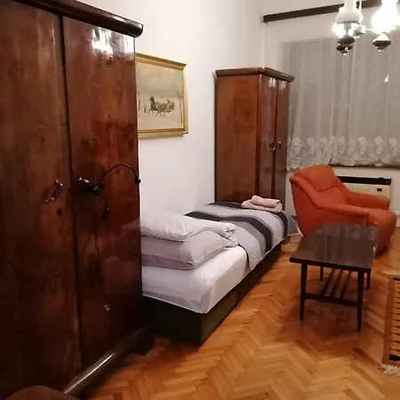 Apartment Szatmari *