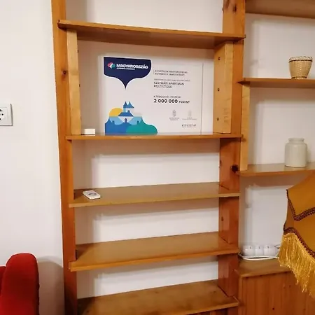 Szatmari Apartment